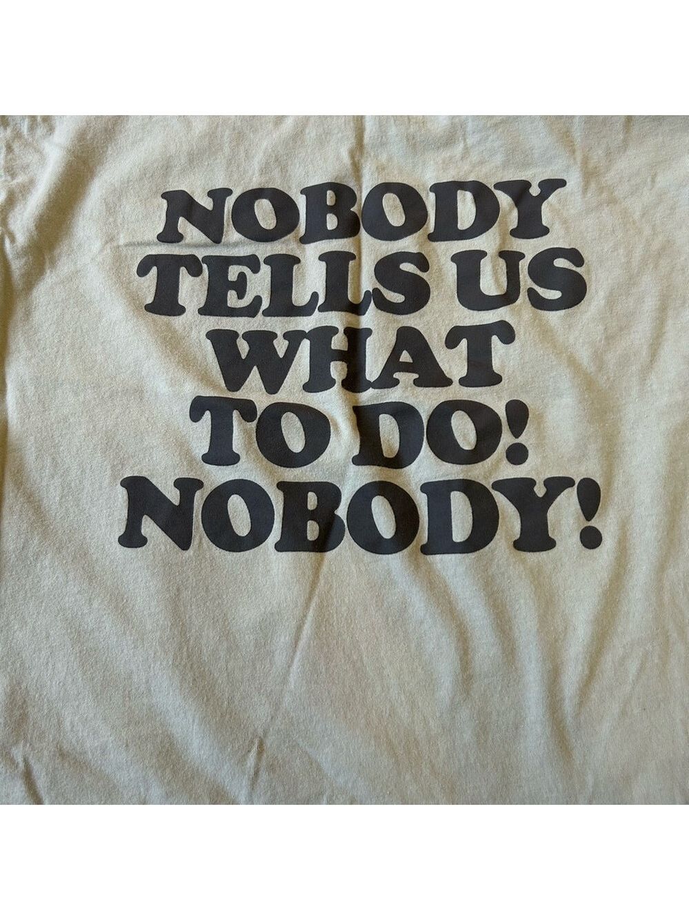 Juniors Size M Peanuts Shirt Green Cropped Juniors  Nobody Tells Us What To Do - Picture 9 of 10